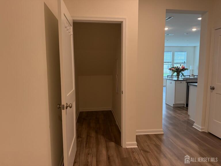 Photo 7 of 718 Station Road, Dunellen NJ 08812, Dunellen, NJ