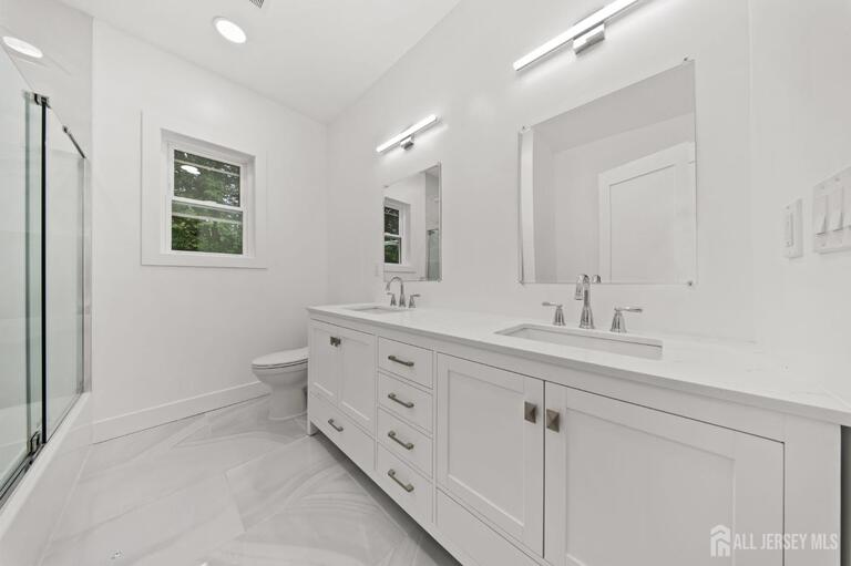 Photo 17 of 418 East Avenue, Northvale NJ 07647, Northvale, NJ