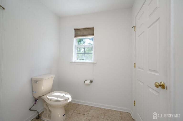 Photo 16 of 303 Pinelli Drive, Piscataway NJ 08854, Piscataway, NJ