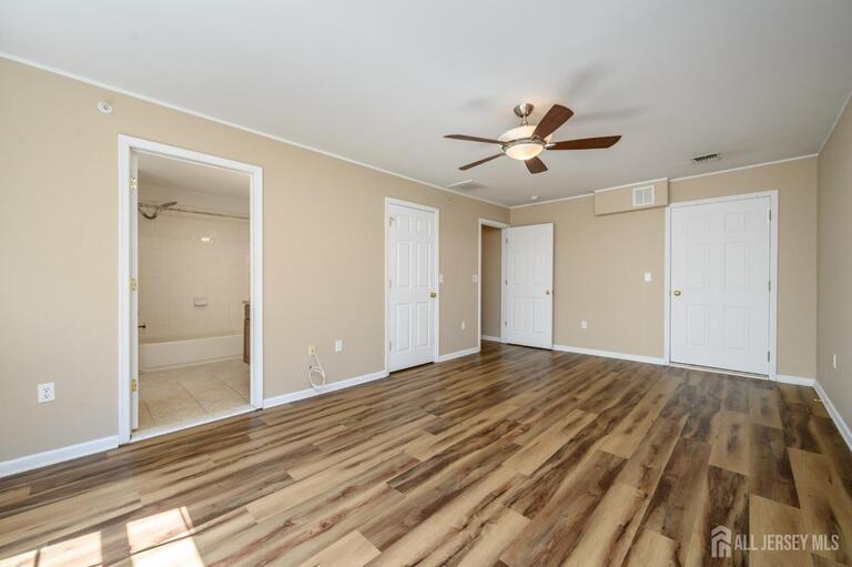 Photo 14 of 303 Pinelli Drive, Piscataway NJ 08854, Piscataway, NJ