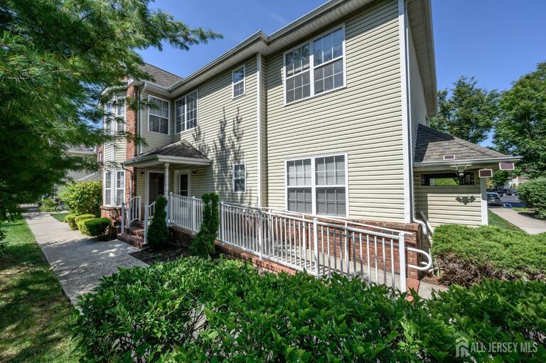 Photo 25 of 303 Pinelli Drive, Piscataway NJ 08854, Piscataway, NJ