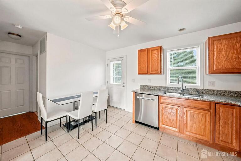 Photo 18 of 907 Harris Avenue, Union Beach NJ 07735, Union Beach, NJ