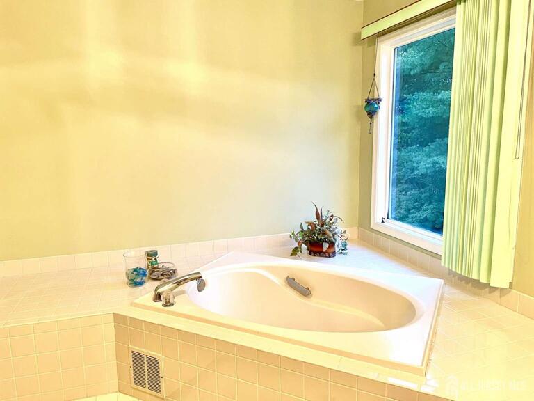 Photo 17 of 3 Webster Court, Plainsboro NJ 08536, Plainsboro, NJ