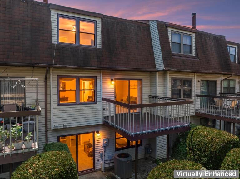 Photo 23 of 3504 N Oaks Boulevard N, North Brunswick NJ 08902, North Brunswick, NJ