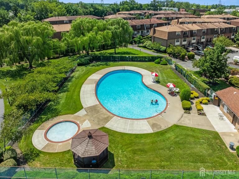 Photo 18 of 3504 N Oaks Boulevard N, North Brunswick NJ 08902, North Brunswick, NJ