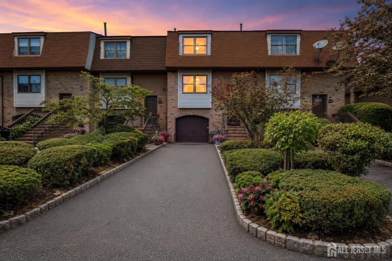 Photo 22 of 3504 N Oaks Boulevard N, North Brunswick NJ 08902, North Brunswick, NJ
