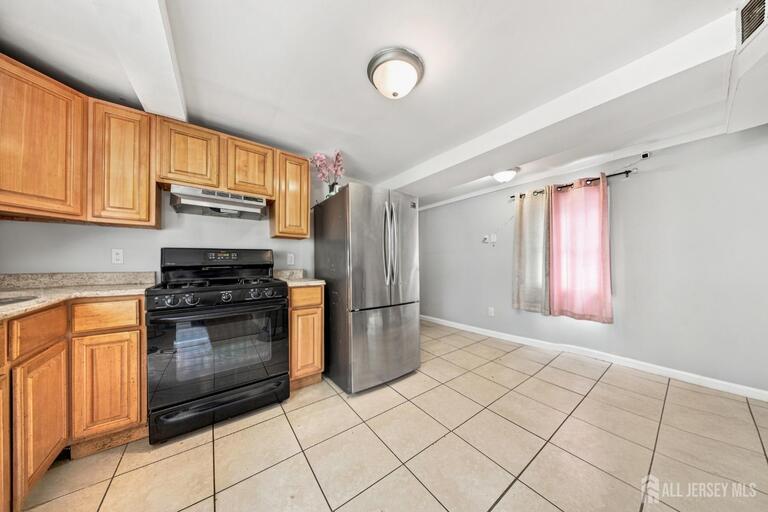 Photo 4 of 212 Port Avenue, Elizabeth NJ 07206, Elizabeth, NJ