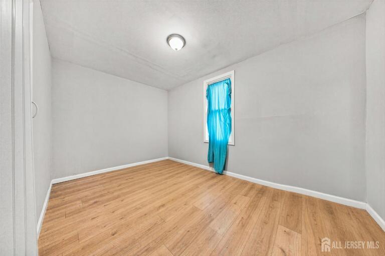 Photo 9 of 212 Port Avenue, Elizabeth NJ 07206, Elizabeth, NJ
