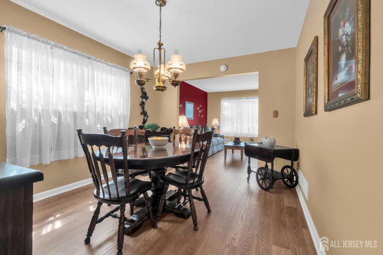 Photo 18 of 266 Thomas Street, Woodbridge Proper NJ 07095, Woodbridge Proper, NJ
