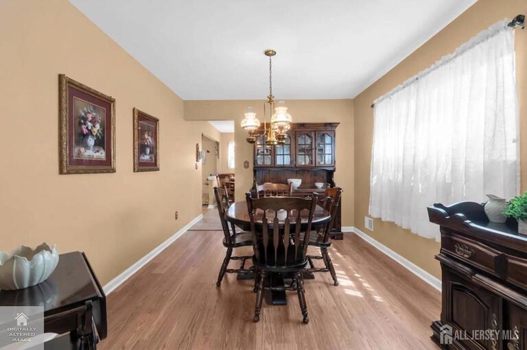 Photo 17 of 266 Thomas Street, Woodbridge Proper NJ 07095, Woodbridge Proper, NJ