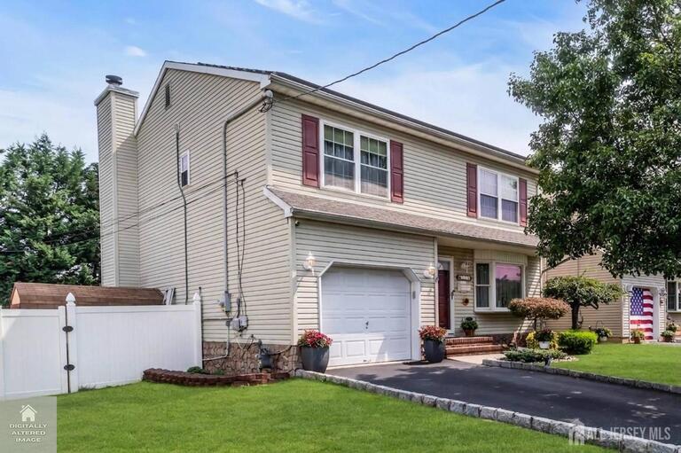 Photo 2 of 266 Thomas Street, Woodbridge Proper NJ 07095, Woodbridge Proper, NJ
