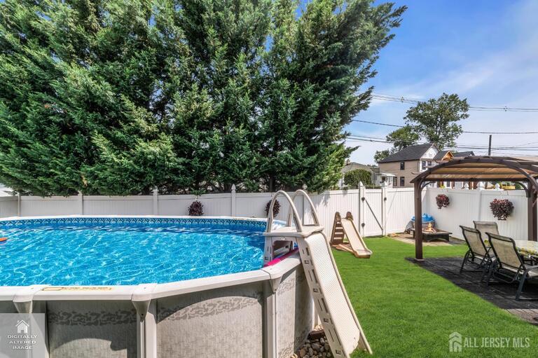 Photo 52 of 266 Thomas Street, Woodbridge Proper NJ 07095, Woodbridge Proper, NJ
