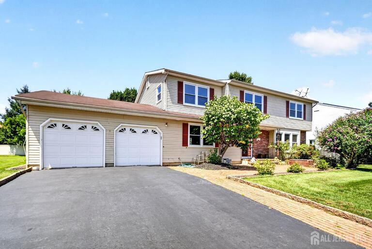 Photo 3 of 12 Mershon Lane, Plainsboro NJ 08536, Plainsboro, NJ