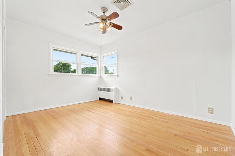 Photo 10 of 23 Vine Street, Woodbridge Proper NJ 08863, Woodbridge Proper, NJ