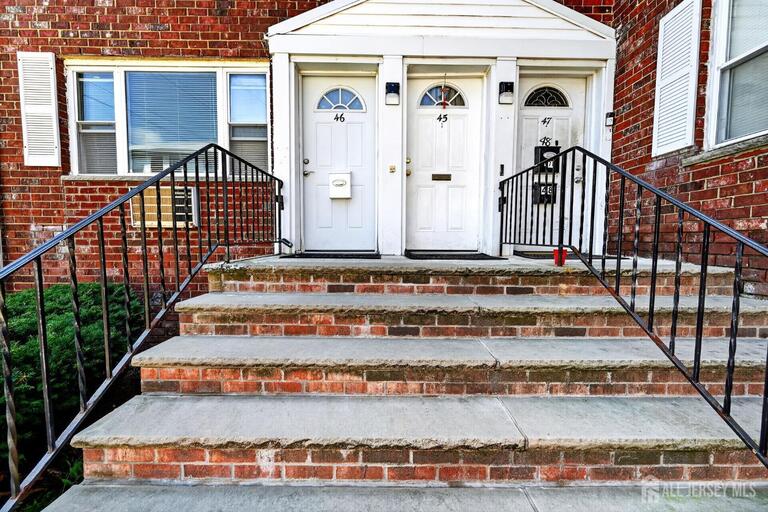 Photo 3 of 46 Gramercy Gardens # B, Middlesex NJ 08846, Middlesex, NJ