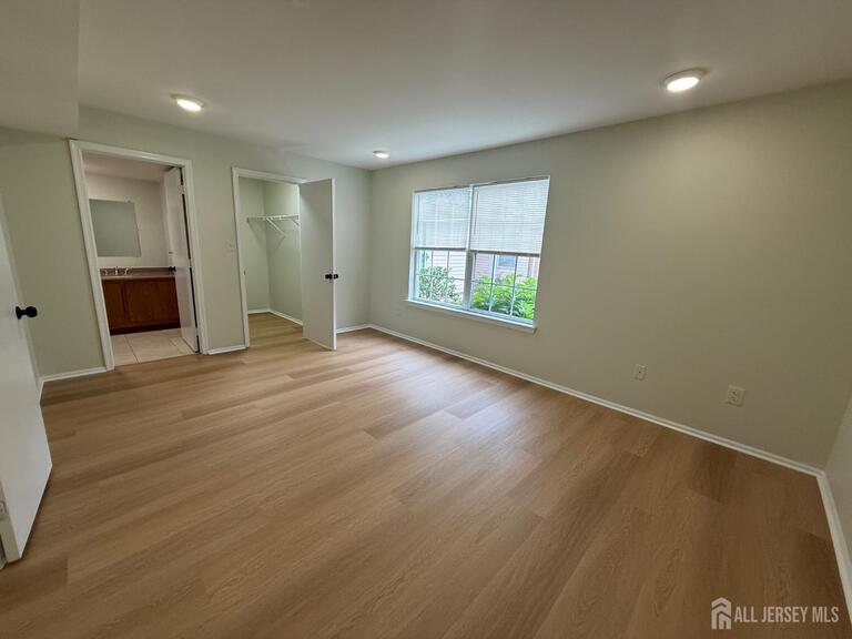 Photo 7 of 220 Copeley Way, North Brunswick NJ 08902, North Brunswick, NJ