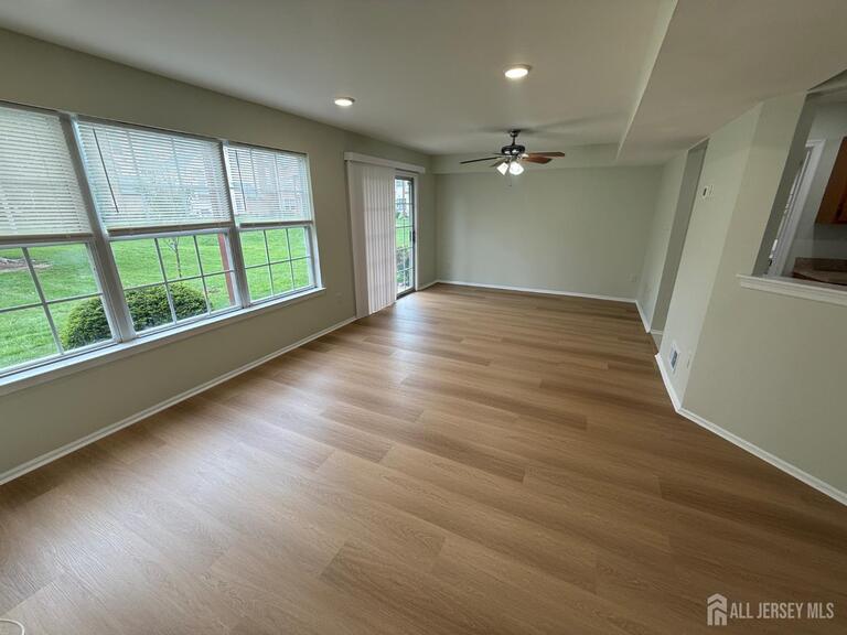 Photo 17 of 220 Copeley Way, North Brunswick NJ 08902, North Brunswick, NJ