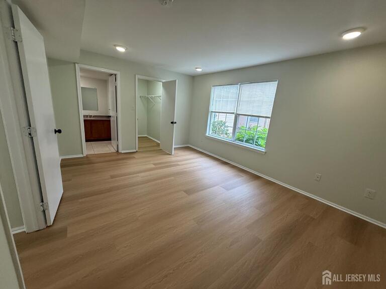 Photo 6 of 220 Copeley Way, North Brunswick NJ 08902, North Brunswick, NJ