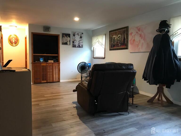 Photo 2 of 19 S 5th Avenue S, Manville NJ 08835, Manville, NJ
