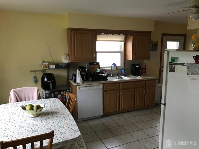Photo 10 of 19 S 5th Avenue S, Manville NJ 08835, Manville, NJ