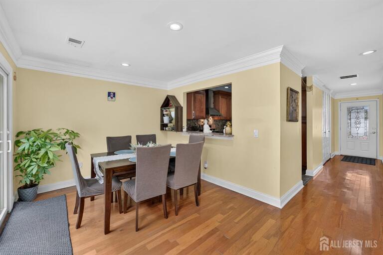 Photo 20 of 56 Woodbury Road, Edison NJ 08820, Edison, NJ