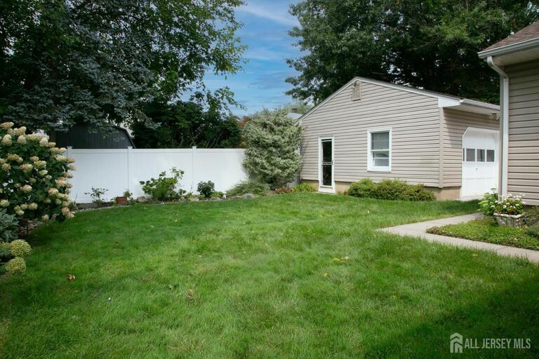 Photo 28 of 58 Schuyler Drive, Edison NJ 08817, Edison, NJ