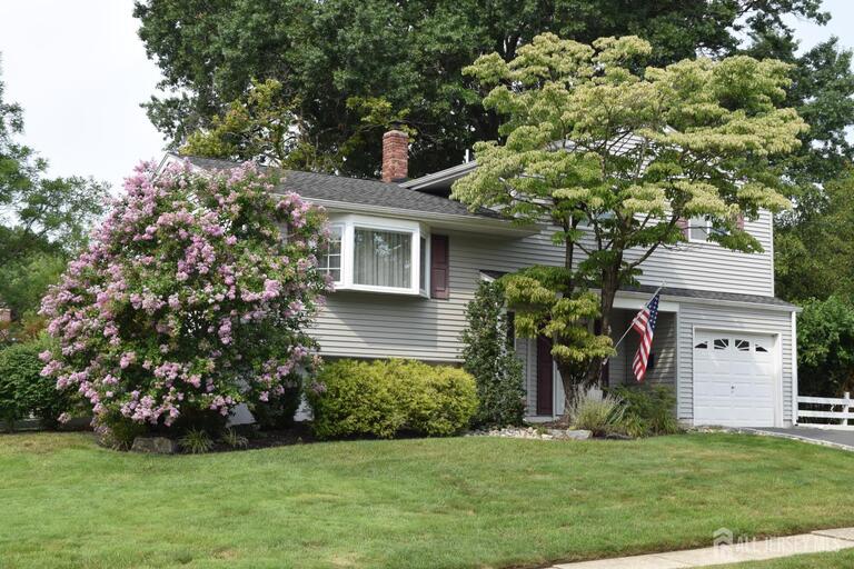 Photo 3 of 2 Peachwood Court, Milltown NJ 08850, Milltown, NJ