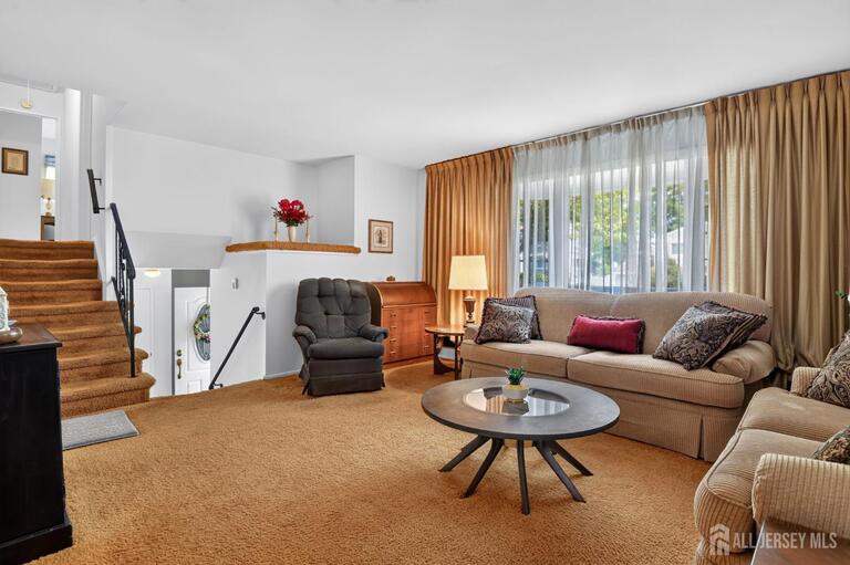 Photo 8 of 2 Peachwood Court, Milltown NJ 08850, Milltown, NJ