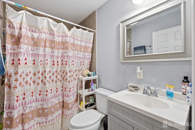 Photo 18 of 1738 W 3rd Street W, Piscataway NJ 08854, Piscataway, NJ