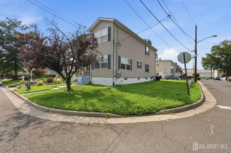 Photo 2 of 1738 W 3rd Street W, Piscataway NJ 08854, Piscataway, NJ