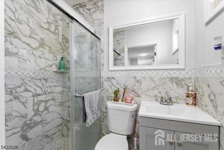 Photo 20 of 140 Grove Avenue, Woodbridge Proper NJ 07095, Woodbridge Proper, NJ