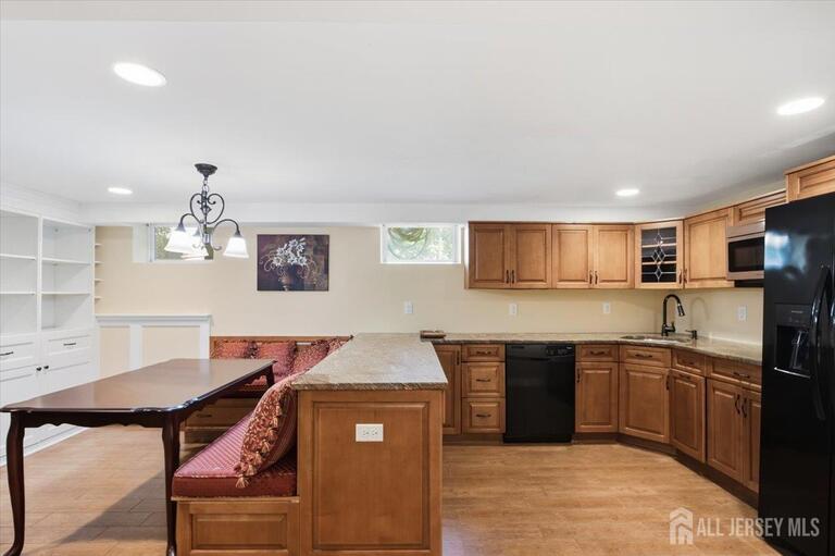 Photo 3 of 36 Oakland Avenue, Franklin NJ 08873, Franklin, NJ