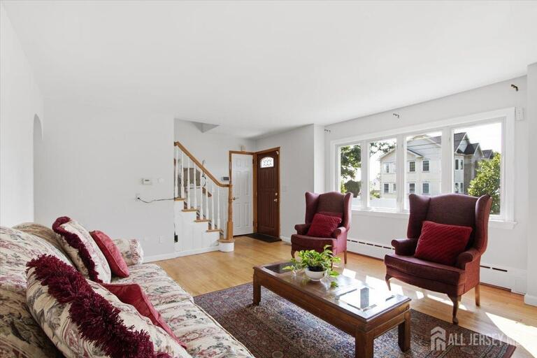 Photo 8 of 36 Oakland Avenue, Franklin NJ 08873, Franklin, NJ