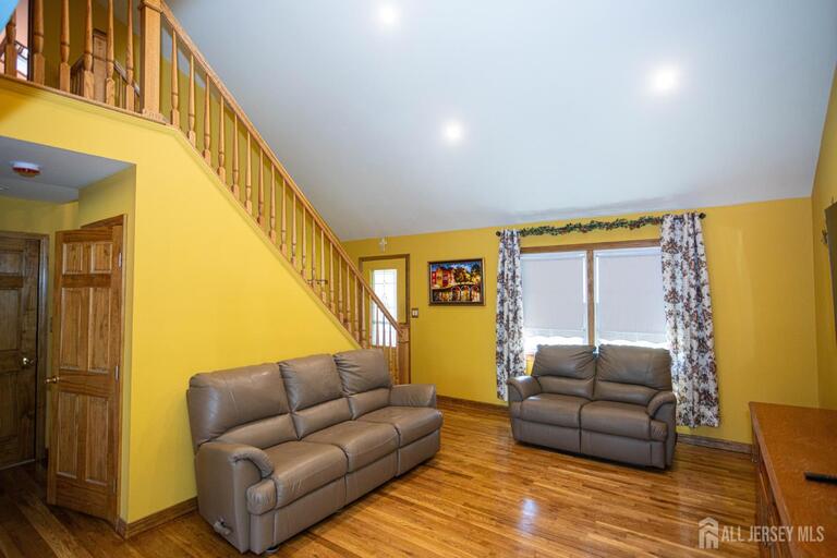 Photo 6 of 4 Cheltenham Place, Sayreville NJ 08872, Sayreville, NJ