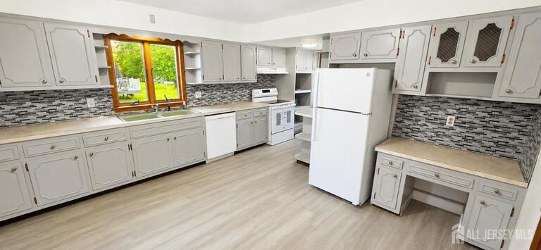 Photo 8 of 259 Macarthur Avenue, Sayreville NJ 08872, Sayreville, NJ