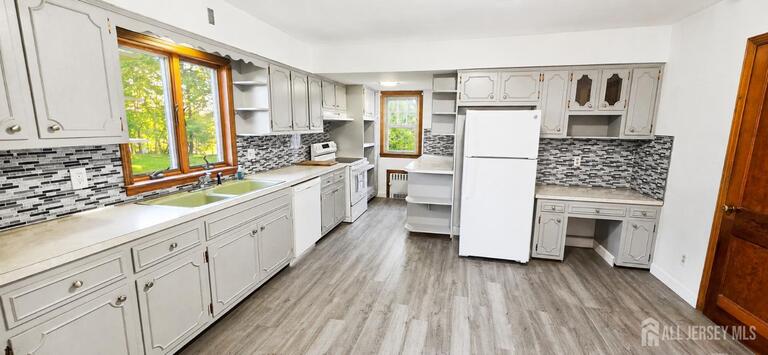 Photo 9 of 259 Macarthur Avenue, Sayreville NJ 08872, Sayreville, NJ