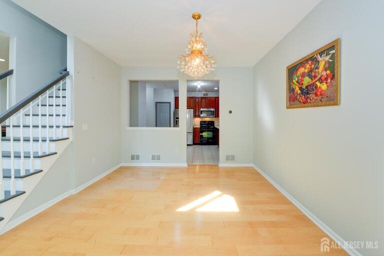 Photo 7 of 34 Forest Drive, Piscataway NJ 08844, Piscataway, NJ