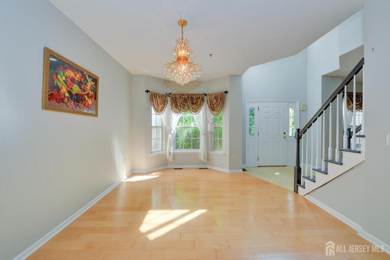 Photo 9 of 34 Forest Drive, Piscataway NJ 08844, Piscataway, NJ