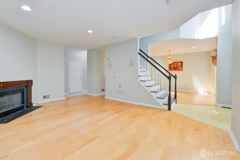 Photo 11 of 34 Forest Drive, Piscataway NJ 08844, Piscataway, NJ