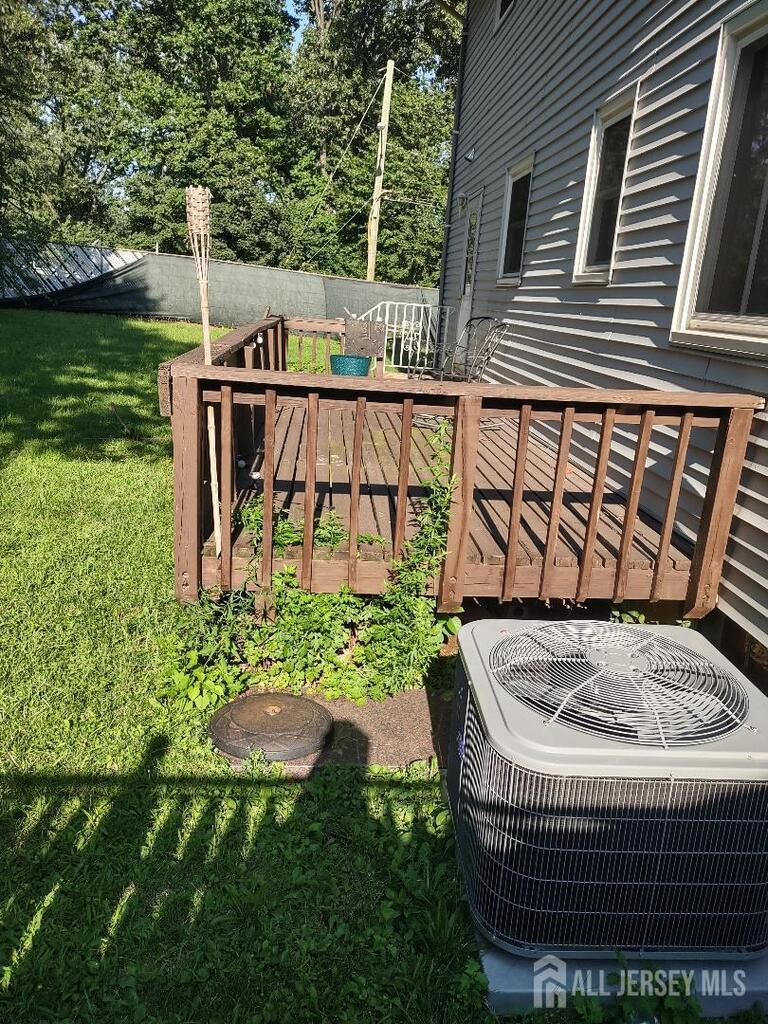 Photo 12 of 204 MARLIN Drive, Fords NJ 08863, Fords, NJ