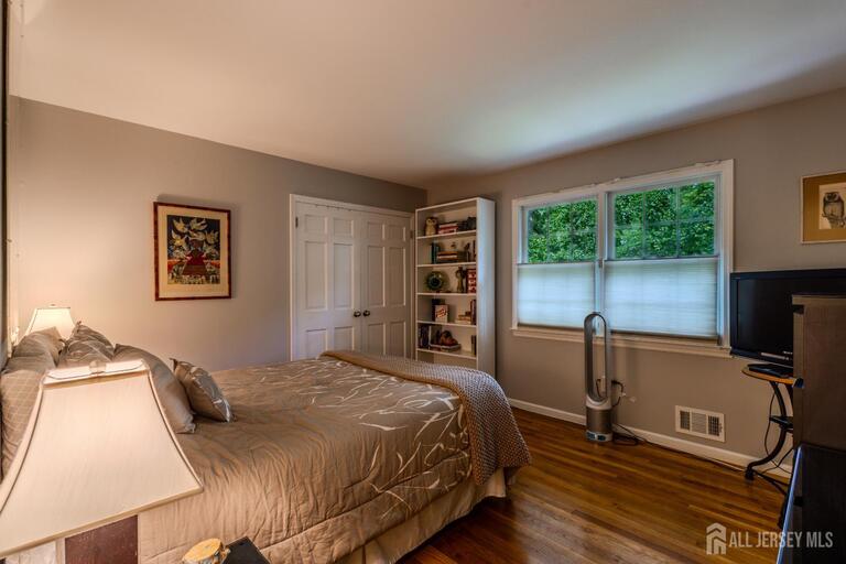 Photo 35 of 6 Burlington Lane, East Brunswick NJ 08816, East Brunswick, NJ