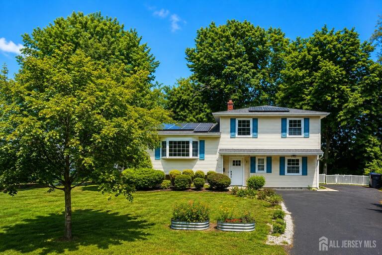 Photo 1 of 8 Alpine Court, East Brunswick NJ 08816, East Brunswick, NJ
