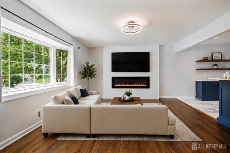 Photo 5 of 8 Alpine Court, East Brunswick NJ 08816, East Brunswick, NJ