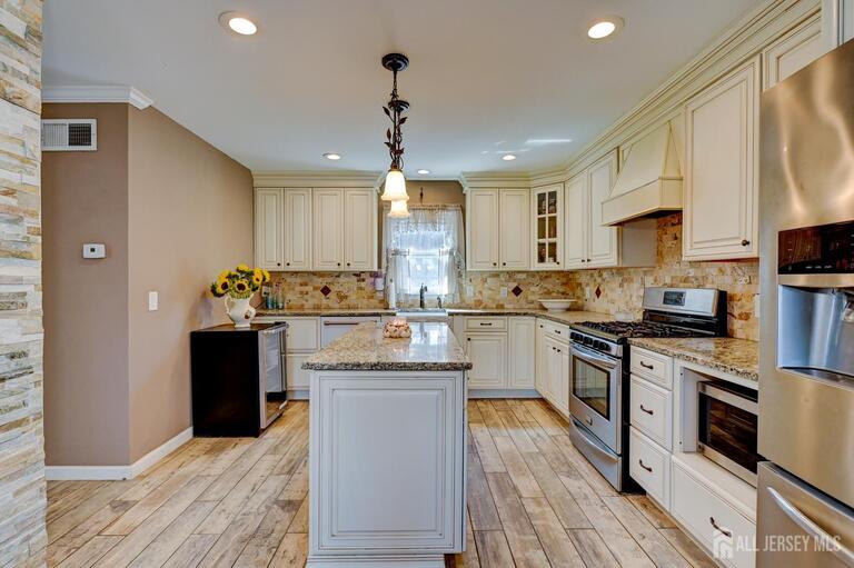 Photo 7 of 416 Giles Avenue, Middlesex NJ 08846, Middlesex, NJ