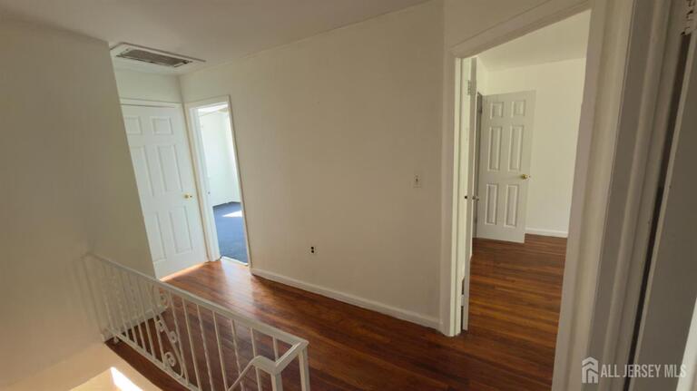 Photo 7 of 690 W Side Avenue W, Perth Amboy NJ 08861, Perth Amboy, NJ