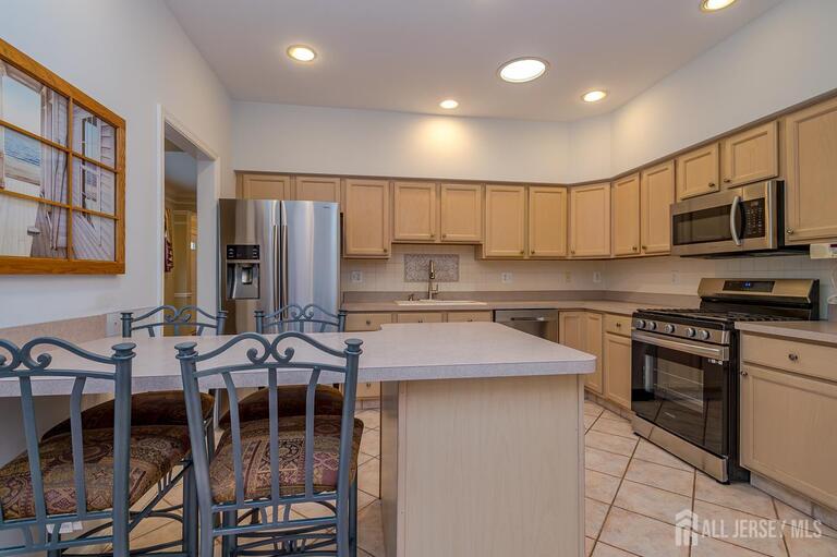 Photo 13 of 455 Bluebird Drive, Monroe NJ 08831, Monroe, NJ
