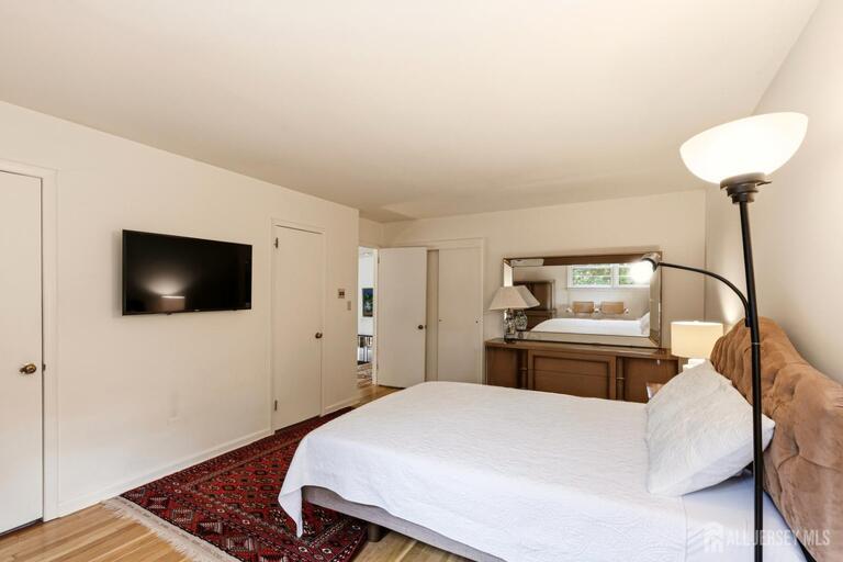Photo 17 of 471 Lincoln Avenue, Highland Park NJ 08904, Highland Park, NJ