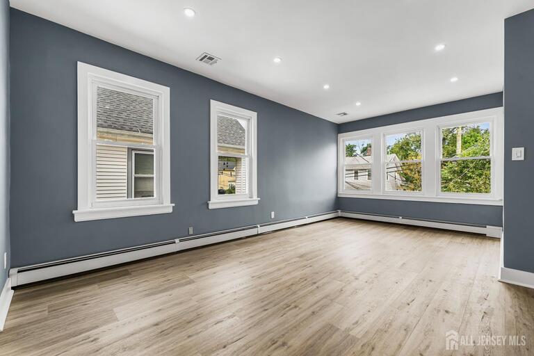 Photo 14 of 324 Harper Place # 2, Highland Park NJ 08904, Highland Park, NJ