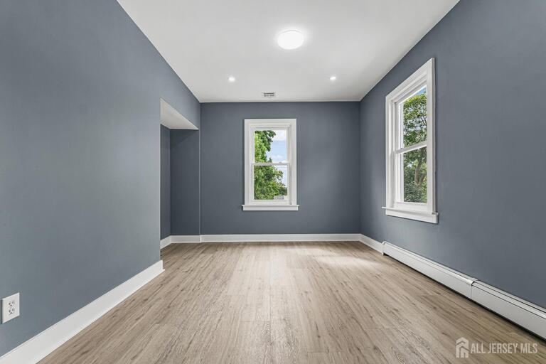 Photo 29 of 324 Harper Place # 2, Highland Park NJ 08904, Highland Park, NJ