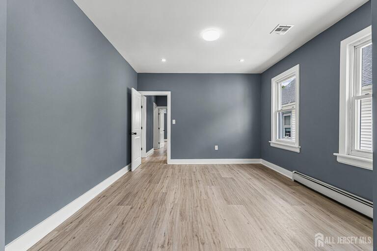 Photo 16 of 324 Harper Place # 2, Highland Park NJ 08904, Highland Park, NJ